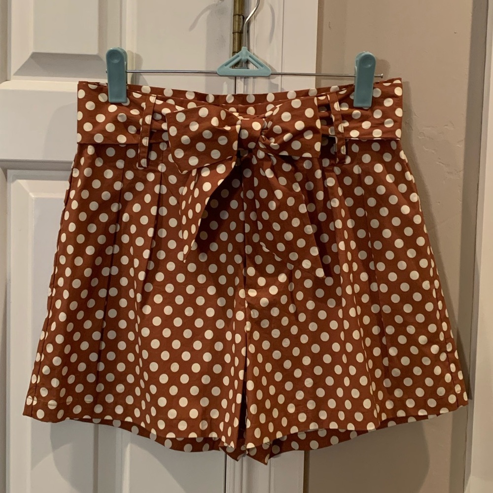 Flora Bea NYC Polka Dot Shorts Tan Bombshell Collection Size Small NWT